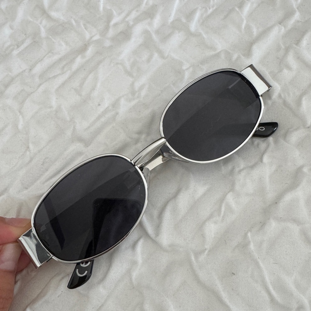 Stylish Black and Silver Sunglasses